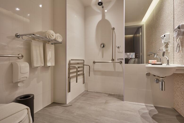 Flix Hotel