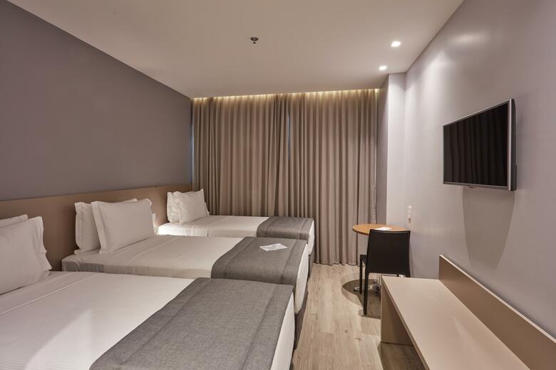 Flix Hotel
