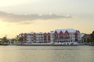 Ramada Tikal Isla de Flores Hotel