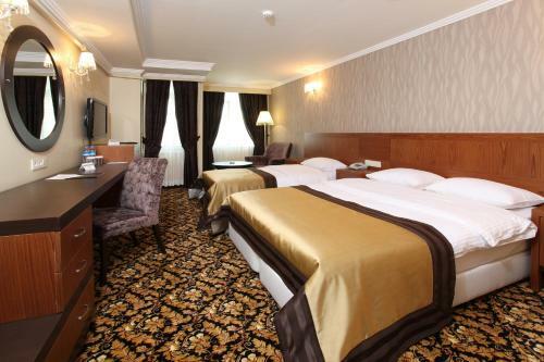 Hotel Arya