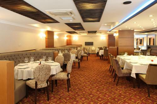 Hotel Arya