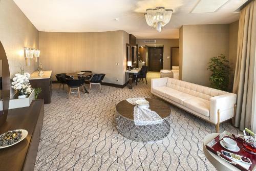 Grand Sakarya Hotel