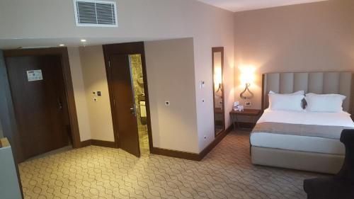 Grand Sakarya Hotel