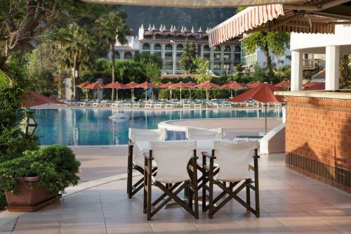 Marti Resort Deluxe Hotel