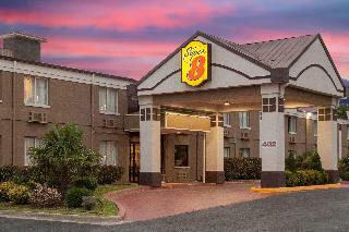Hotel Super 8 By Wyndham Grand Prairie North