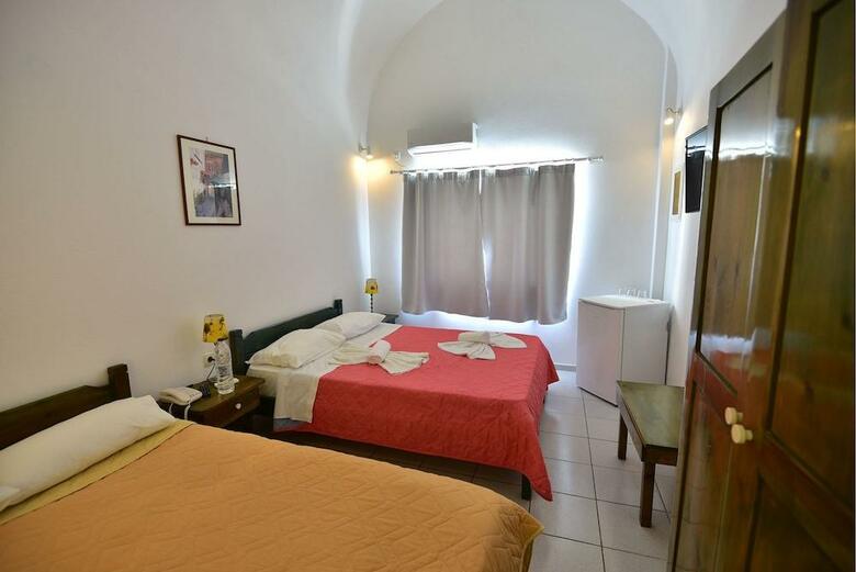 Hotel Caldera View Resort