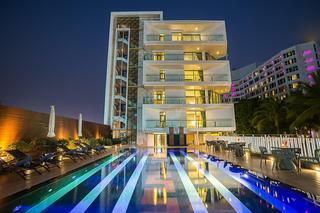 Apartamentos Mera Mare