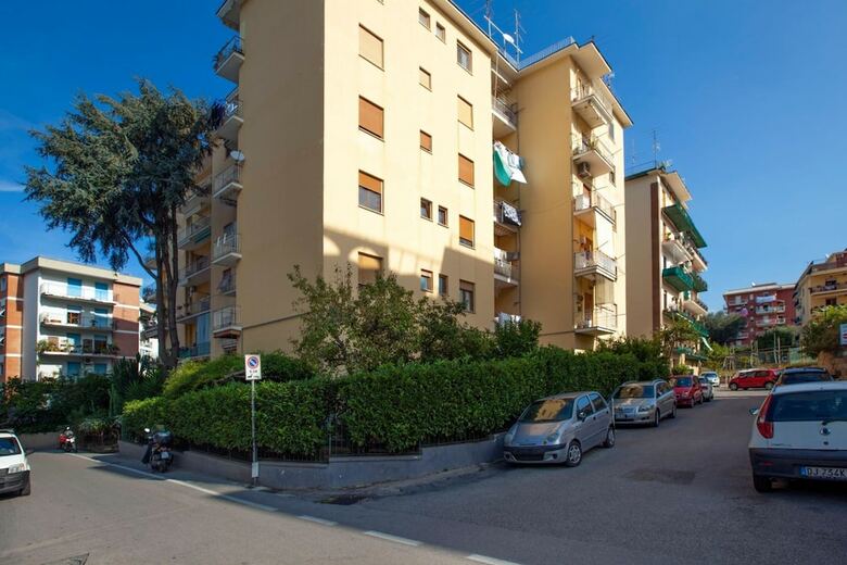 Hotel Vhome