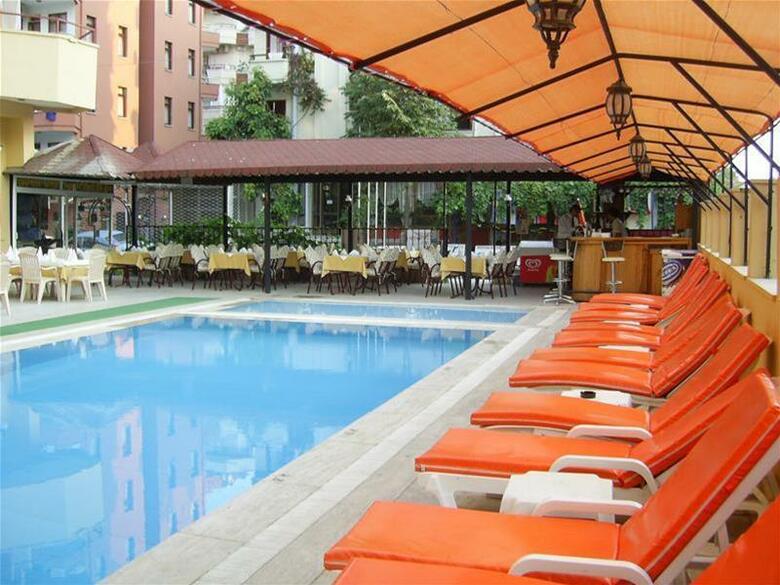 Hotel Lila
