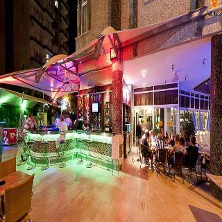 Carmen Suite Hotel