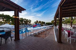 Hotel Maya World Beach