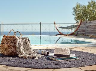 Hotel Emerald Villas