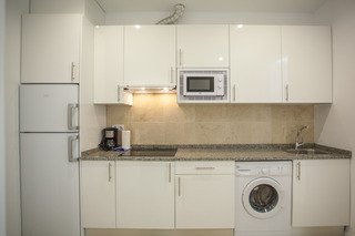 Aparthotel Malasa�a Central Suites