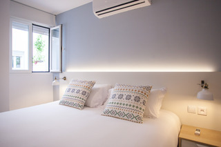 Aparthotel Malasa�a Central Suites