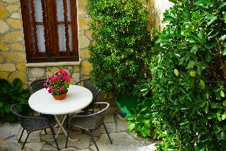 Hotel Omodos Village Houses
