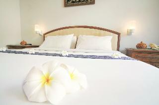 Hotel In On The Beach Karon
