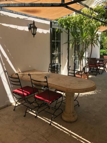 La Rosa Hotel