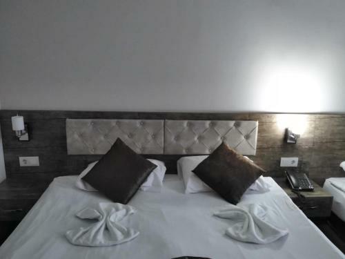 Sarp Hotel