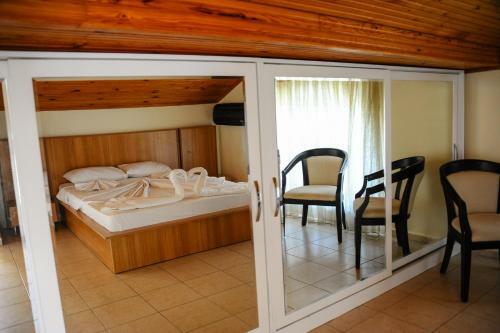 King Penolope Villas