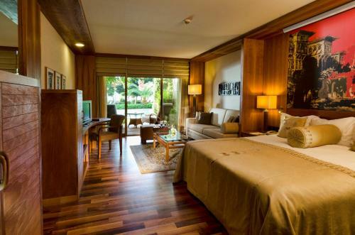 Hotel Gloria Serenity Resort