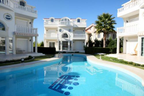 Helios Residence