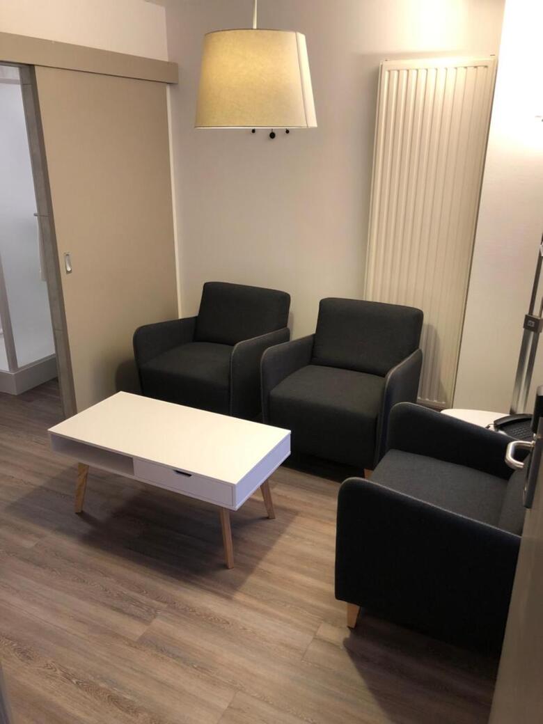 Asiris Hotel