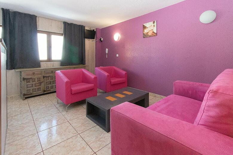Hotel Apartaments Turistics Natural Suites Manzano 3000