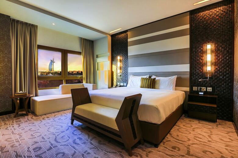 Metropolitan Hotel Dubai
