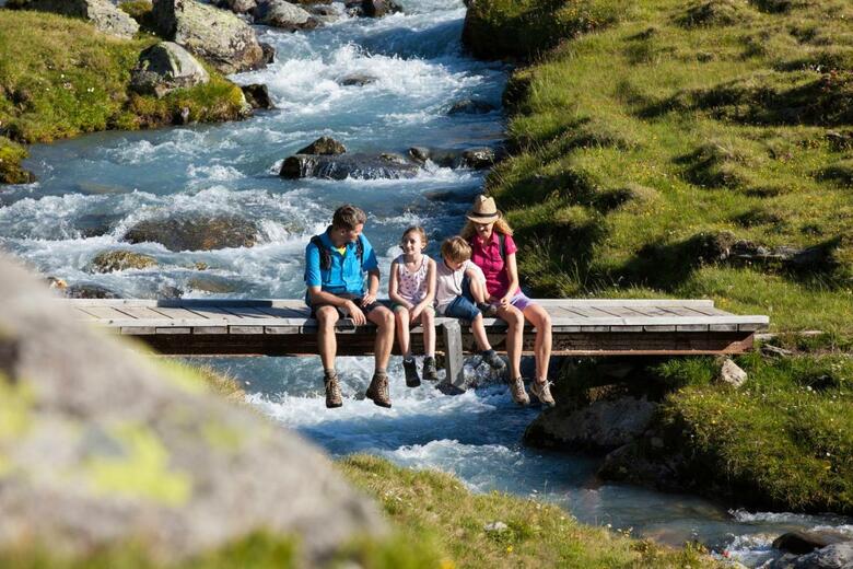 Alp Art Hotel G�tzens