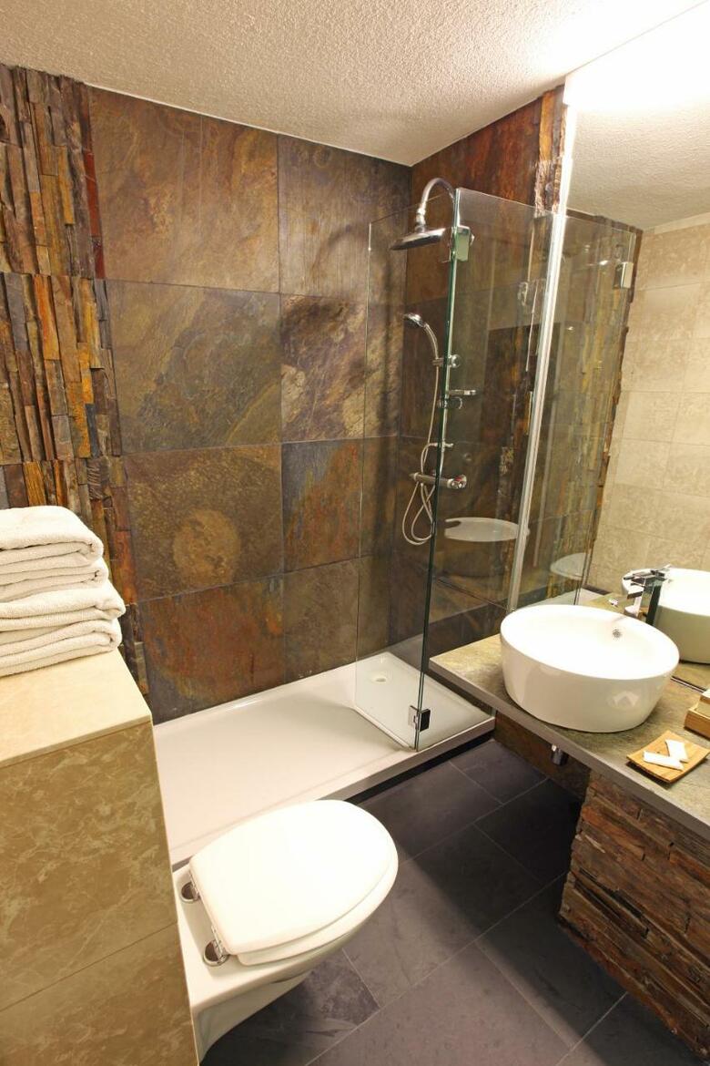 Alp Art Hotel G�tzens