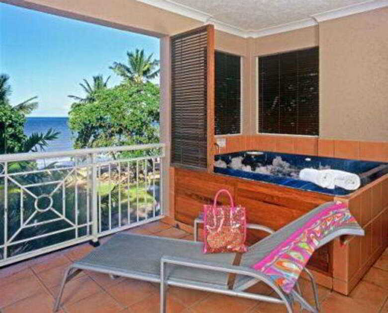 Hotel Alassio On The Beach Resort