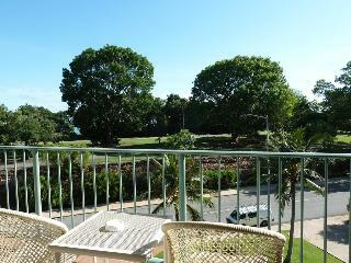 Hotel Cullen Bay Resorts