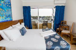 Hotel Cullen Bay Resorts
