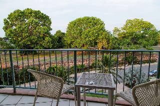 Hotel Cullen Bay Resorts