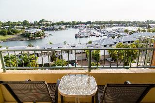 Hotel Cullen Bay Resorts