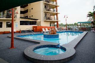 Hotel Cullen Bay Resorts
