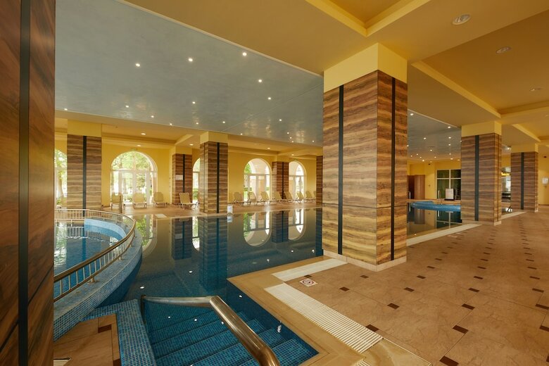 Hotel Dreams Sunny Beach Resort And Spa