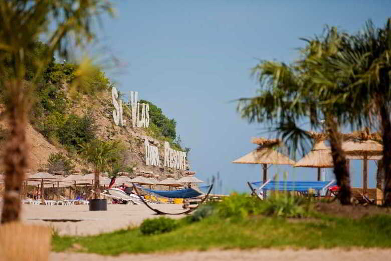 Hotel Dolphin