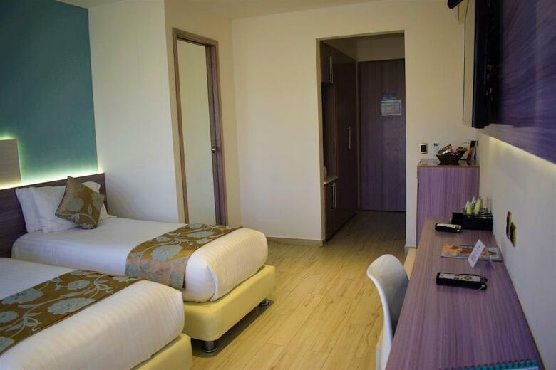 Hotel Catedral Plaza