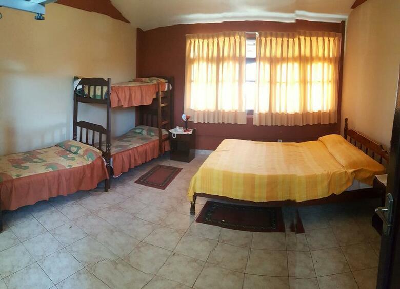 Hotel Hostal Carmen
