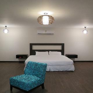 Hotel Nammbu Beachfront Bungalows