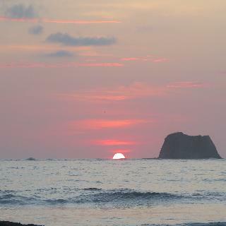 Hotel Nammbu Beachfront Bungalows