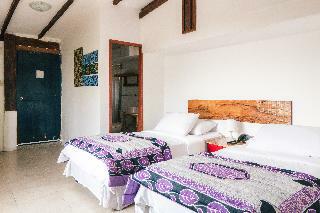 Nazu House Hotel