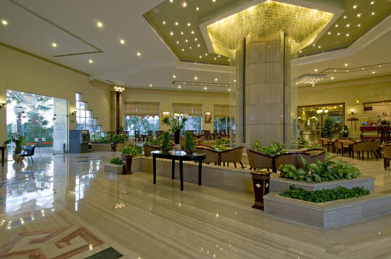 Hotel Dreams Vacation Resort
