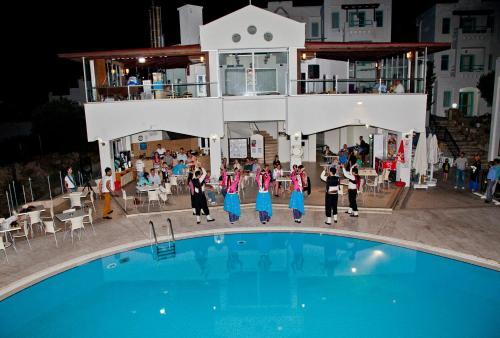 Sunhill Hotel