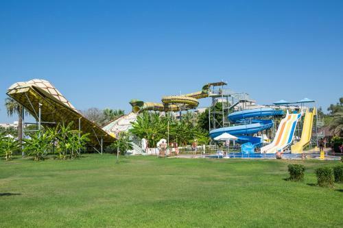 Hotel Crystal Tat Beach Golf Resort & Spa