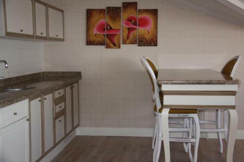 Rezone Health & Oxygen Hotel