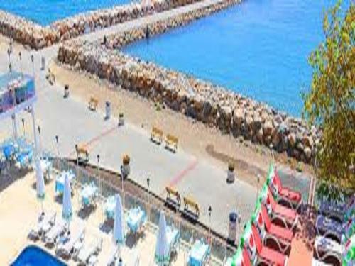 Ucem Hotel Golden Sea