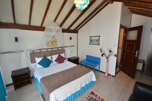 Hostal Bora Bora Marin