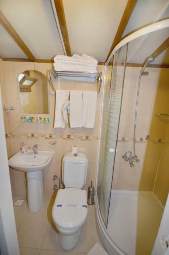 Hostal Bora Bora Marin